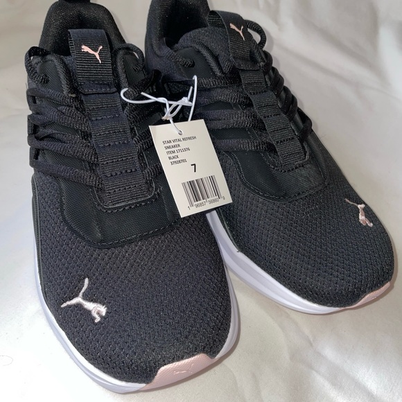 New Women’s Black Puma sneakers; SZ:7; Star Vital Refresh Sneakers - Picture 8 of 11